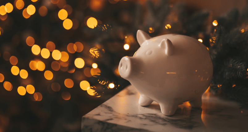 20 tips & tricks to prevent overspending this Christmas!